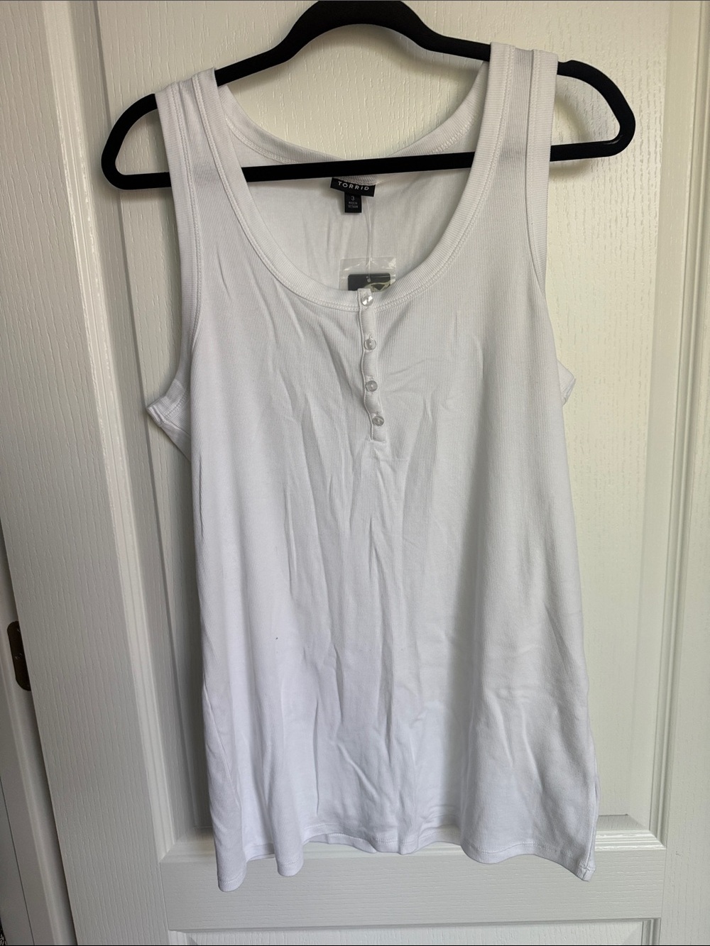 torrid White Sleeveless Henley Tank Top